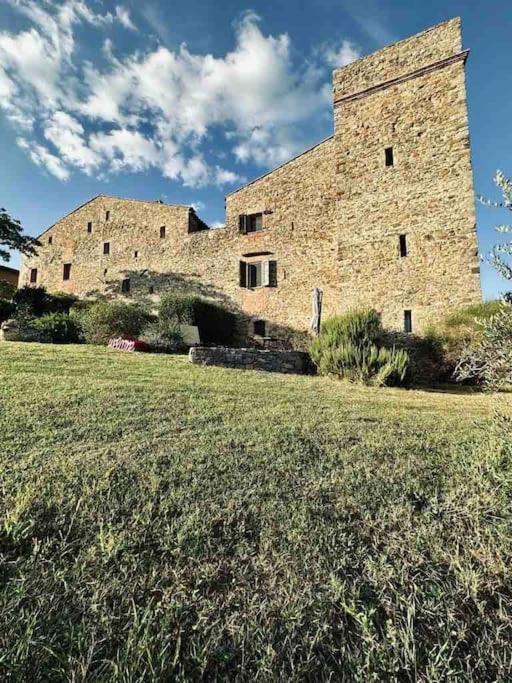 Medieval Tower In Umbria With Swimming Pool Montelagello Ngoại thất bức ảnh