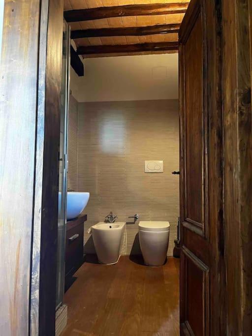 Medieval Tower In Umbria With Swimming Pool Montelagello Ngoại thất bức ảnh