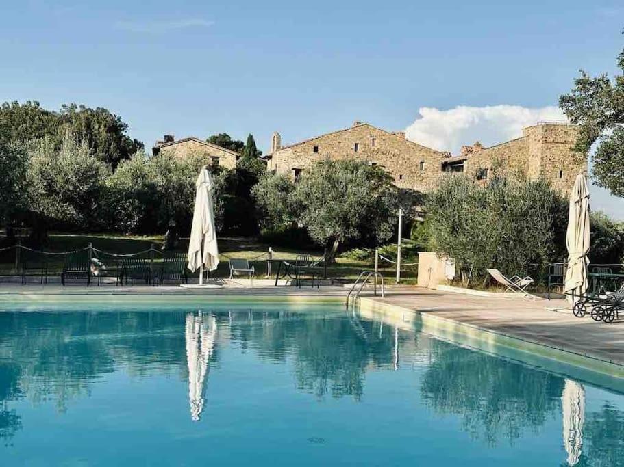 Medieval Tower In Umbria With Swimming Pool Montelagello Ngoại thất bức ảnh