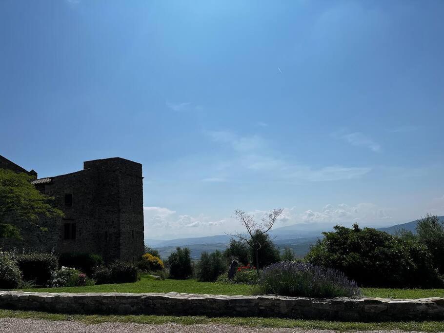 Medieval Tower In Umbria With Swimming Pool Montelagello Ngoại thất bức ảnh