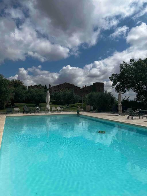 Medieval Tower In Umbria With Swimming Pool Montelagello Ngoại thất bức ảnh