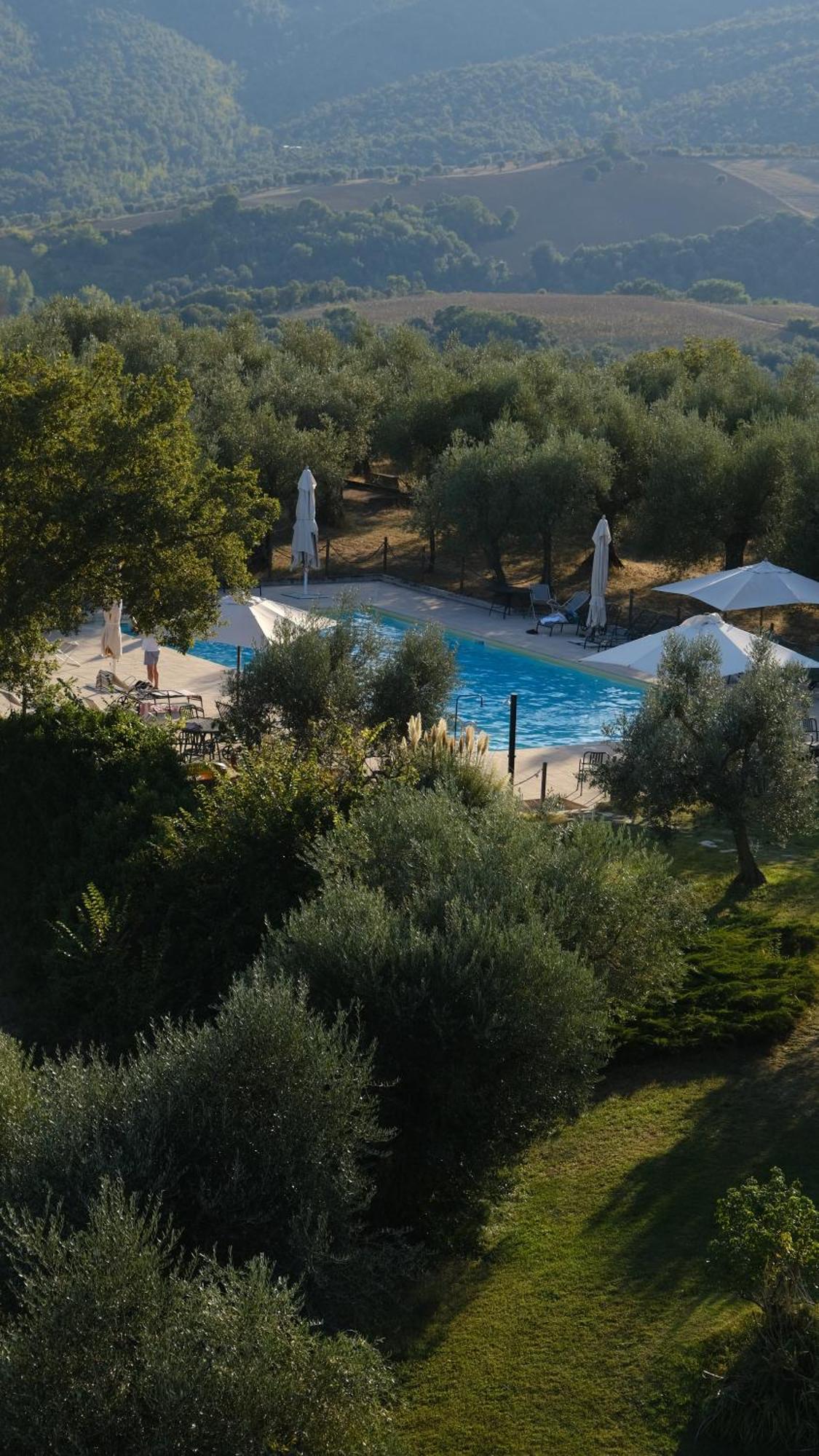 Medieval Tower In Umbria With Swimming Pool Montelagello Ngoại thất bức ảnh